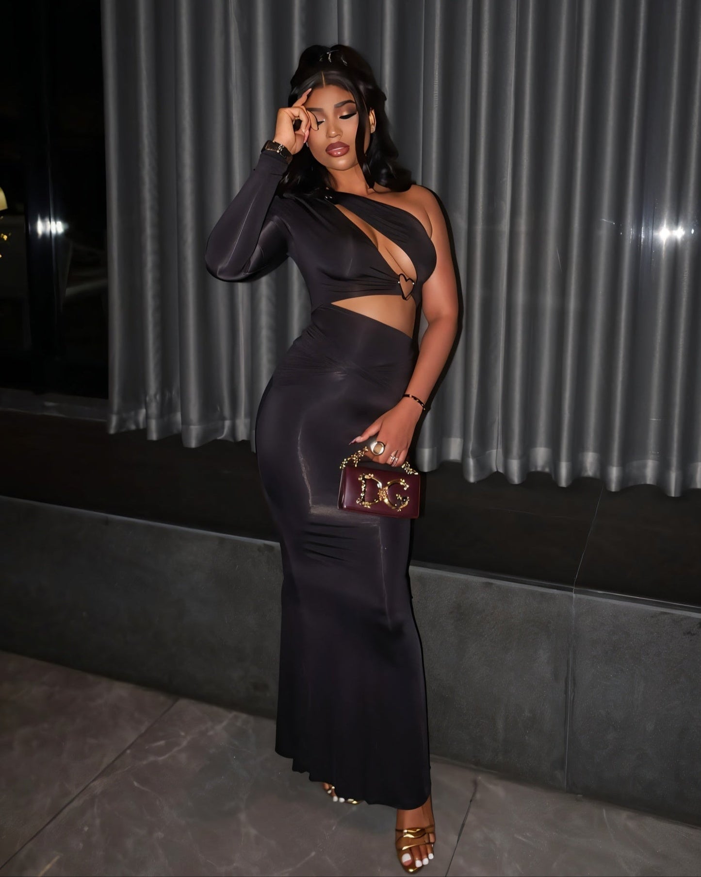 GIANNA Hollow Belly One-shoulder Sleeve Maxi Dress